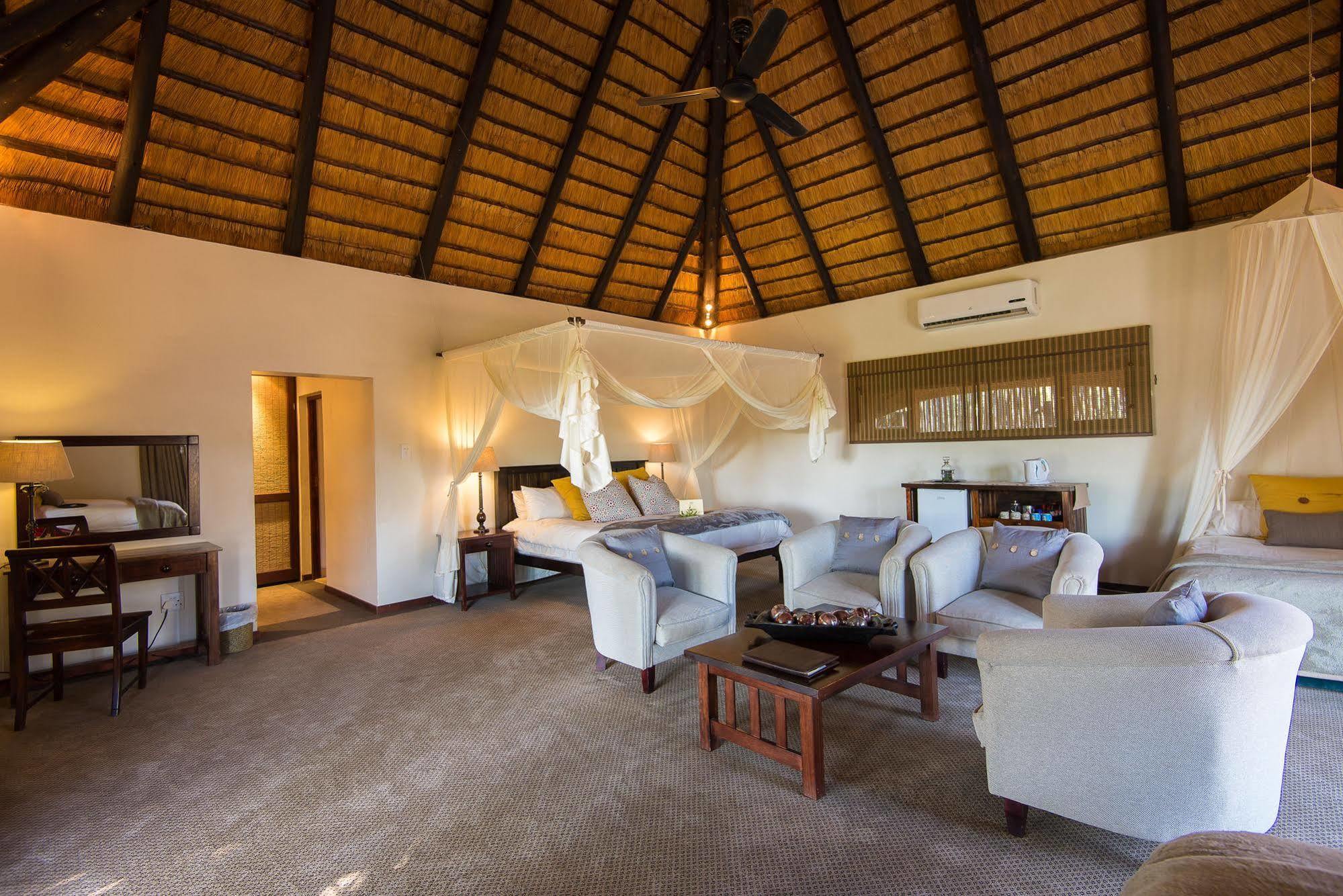 Inyati Game Lodge Metsi Extérieur photo